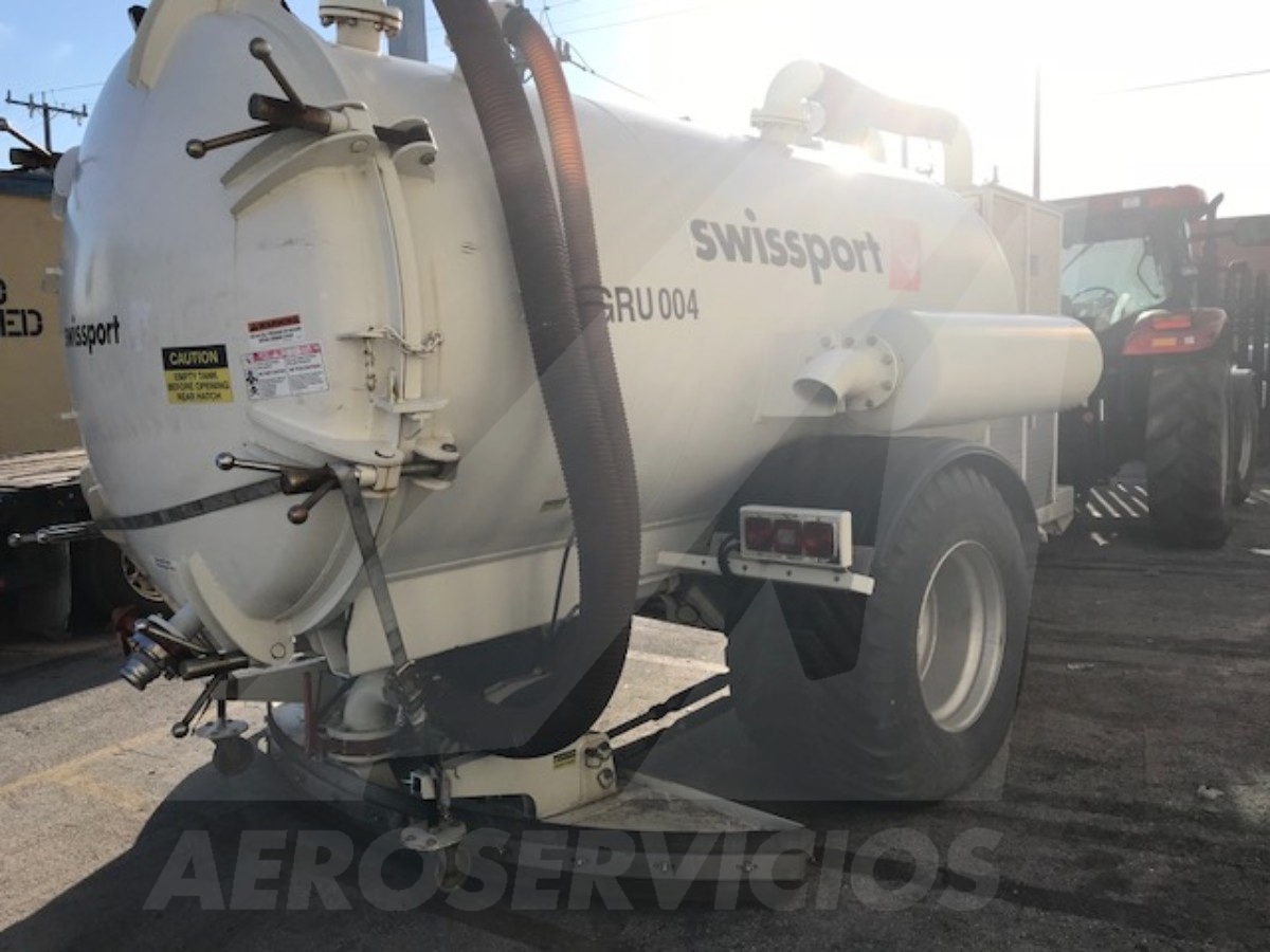 NexGen-T-2800 Mobile De-Icing Fluid Collection Unit with Tractor