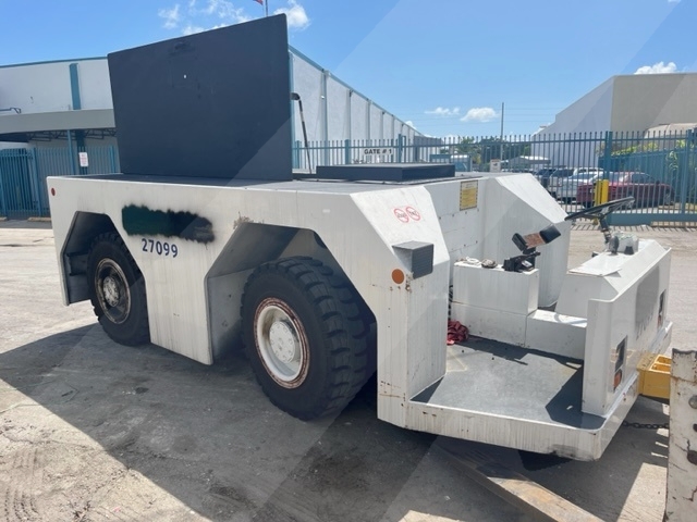 Push Back Tractor Stewart & Stevenson GT-50