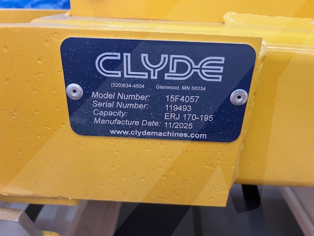 Tow Bar Clyde 15F4057 - ERJ 170/75/90/95