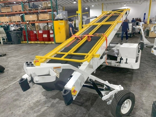 Towable Belt Loader Wasp A01771D-3179