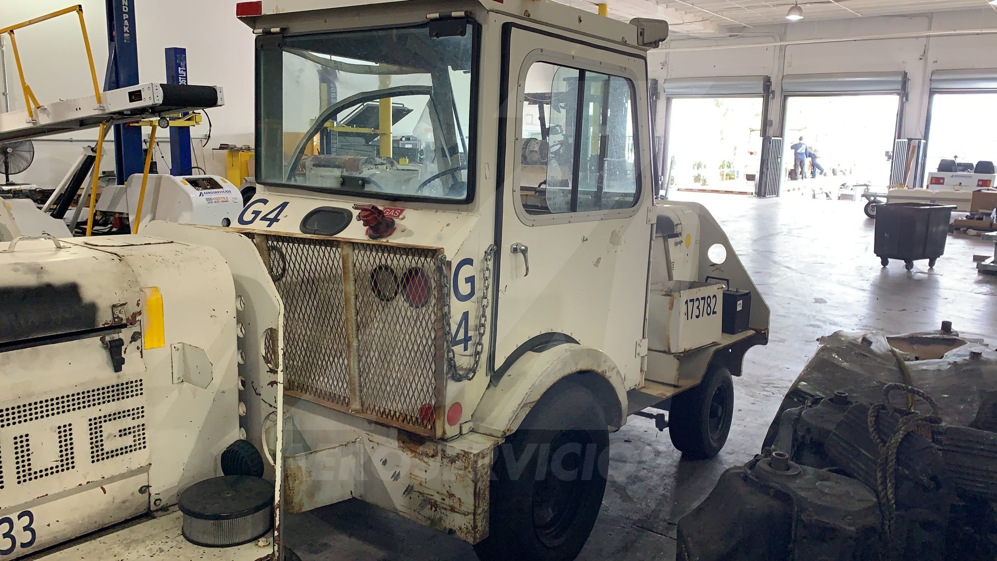 Baggage Tractor Tug MA-50 Cab