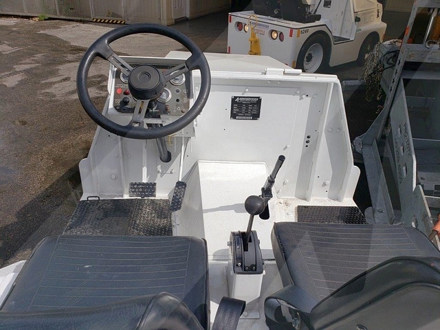 Baggage Tractor Tug M1A30-14