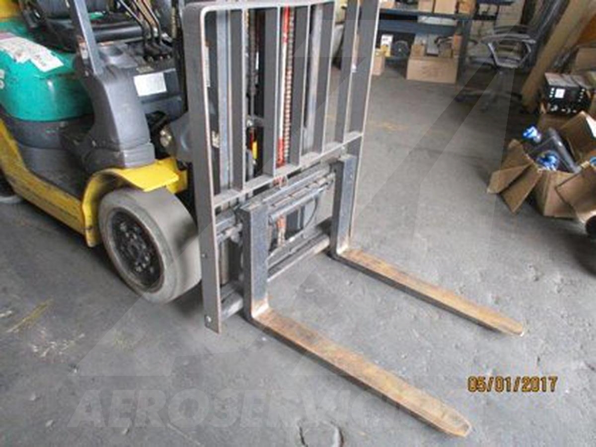 2007 Komatsu FG25ST-16