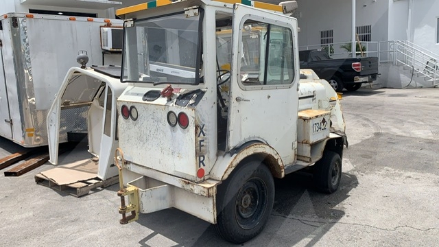 Baggage Tractor Tug MA-30/40 Cab