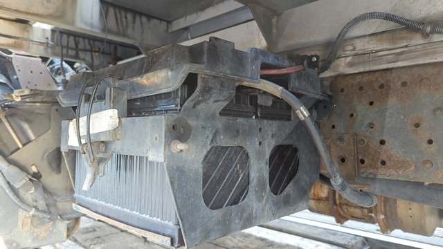 Truck Chassis Isuzu NPR-HD Diesel