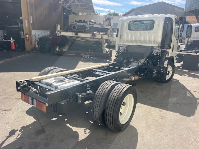 Truck Chassis Isuzu NPR - Gasoline