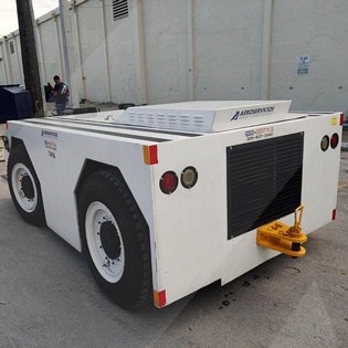 Push Back Tractor S&S GT-1628