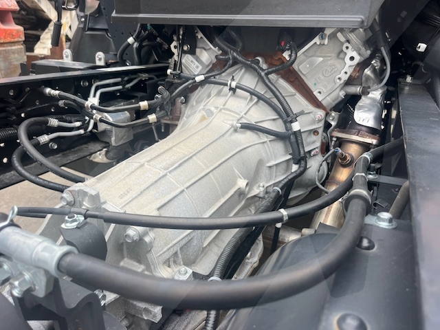 Truck Chassis Isuzu NPR - Gasoline