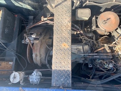 Push Back Tractor S&S GT-1628