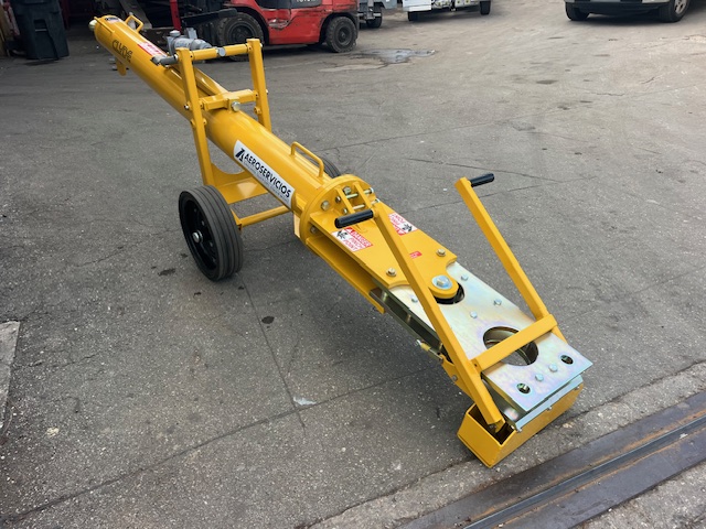 Tow Bar Clyde 15F2342 2026