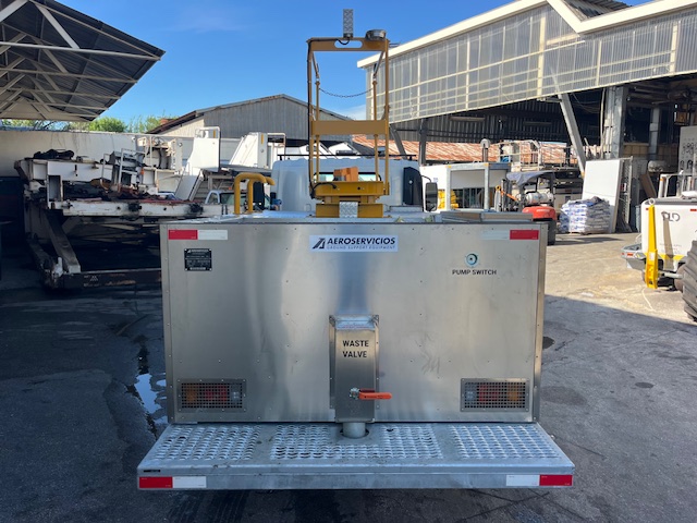 Lavatory Truck Isuzu/Standard GSE NPR- Gasoline