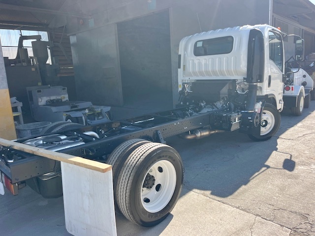 Truck Chassis Isuzu NPR- Gasoline