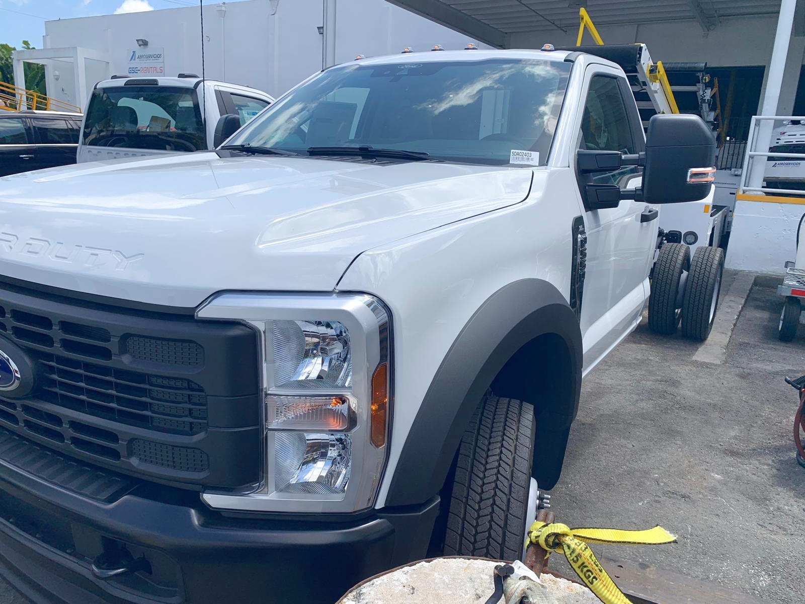 Truck Chassis Ford F-550