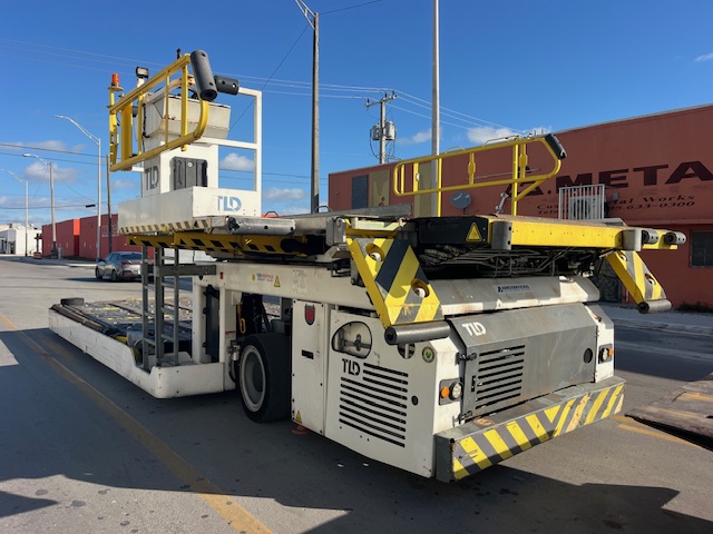 Cargo Loader TLD TXL-838 Wide