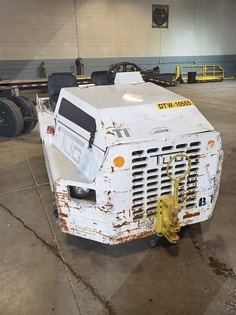 Baggage Tractor Tug M1A60