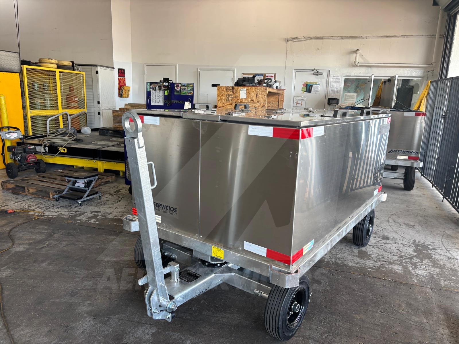 Lavatory Cart Standard GSE STD-LCI-250-CH