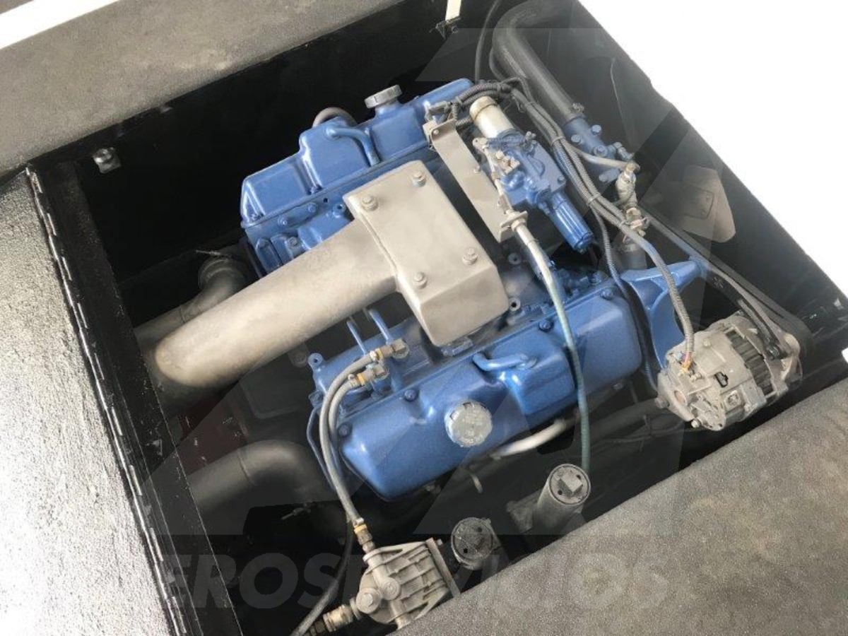 Push Back Tractor FMC B-500