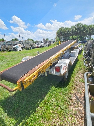 Belt Loader Wollard TC-888E