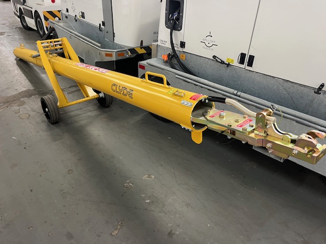 Tow Bar Clyde 15F3495