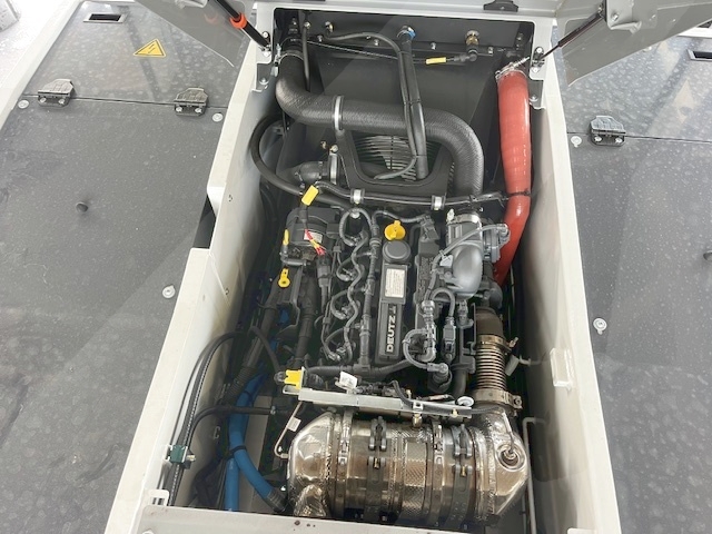 Push Back Tractor TLD TMX-150-15 Tier 4F