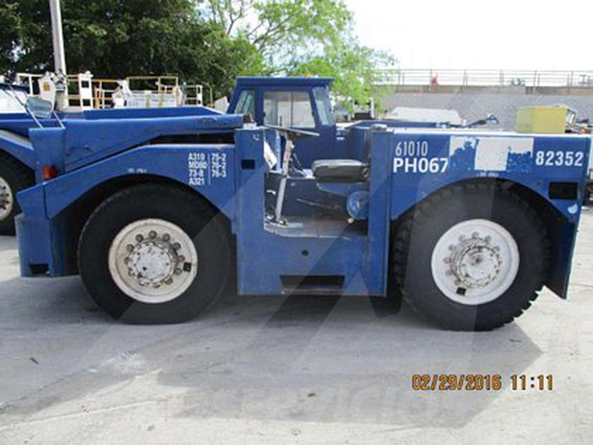 Push Back Tractor Hough-Paymover T-300 SL