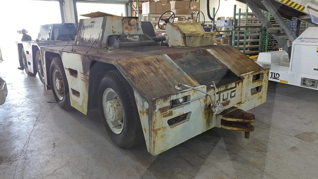 Push Back Tractor Tug MC15-4