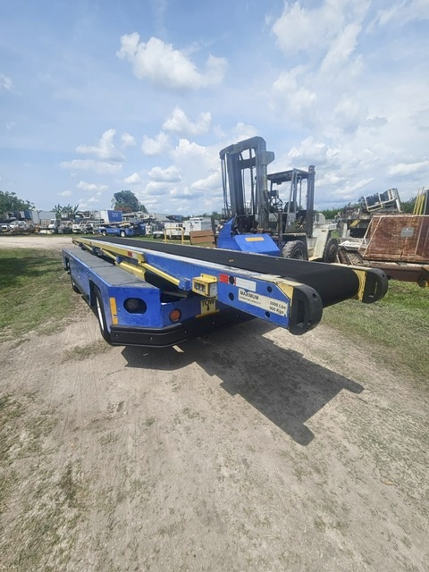 Belt Loader Tug 660