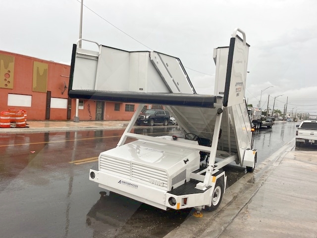 Universal Wide Passenger Stair FMC/UDS-1