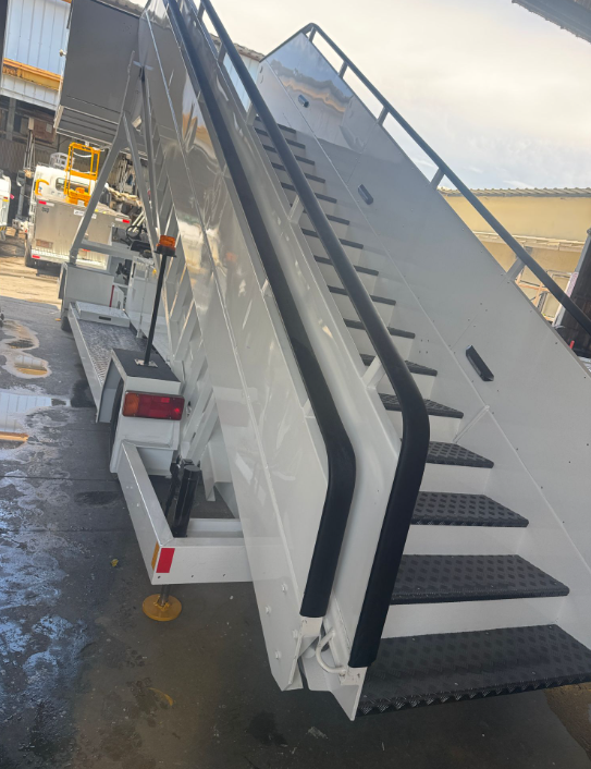 Motorized Passenger Stair Wollard/TLPH-310E - 77.5/170.5 in