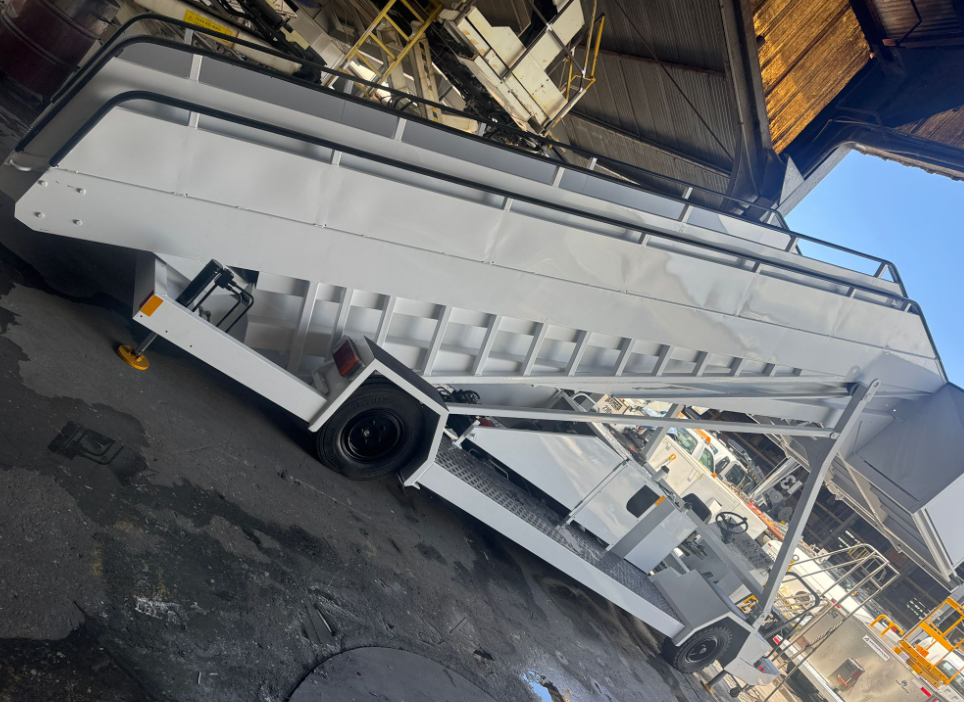 Motorized Passenger Stair Wollard/TLPH-310E - 77.5/170.5 in