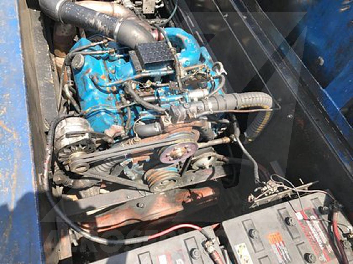 Push Back Tractor S&S GT-50