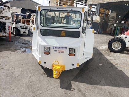 Push Back Tractor FMC B-500