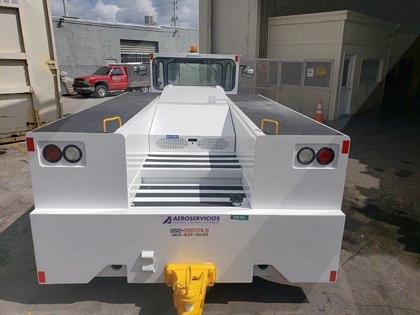 Push Back Tractor FMC B-500