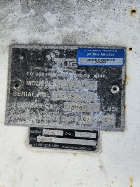 Baggage Tractor Tug  M1A40