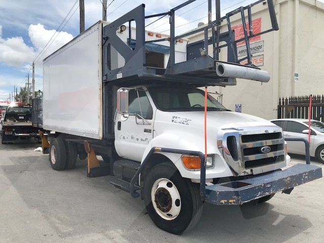 Cabin Service Truck Ford/Tesco F-750/D2916