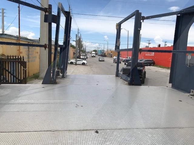 Cabin Service Truck Ford/Tesco F-750/D2916