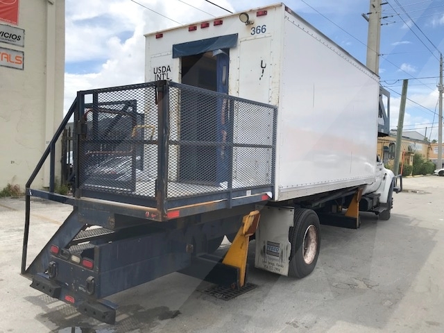 Cabin Service Truck Ford/Tesco F-750/D2916