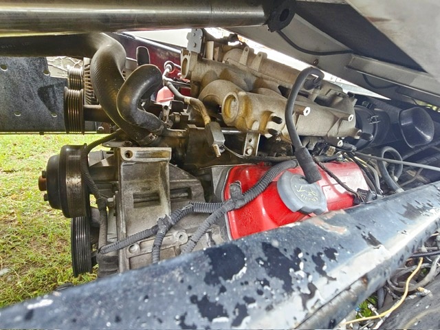 Belt Loader Tug 663