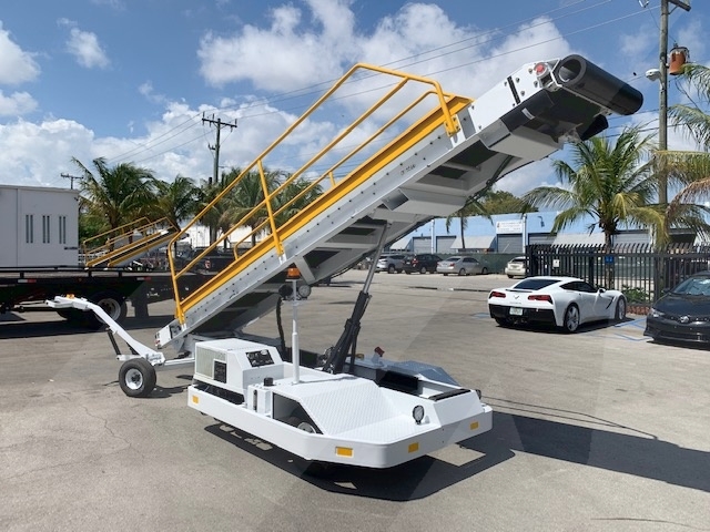 Towable Belt Loader Wasp A01771D