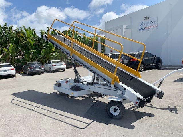 Towable Belt Loader Wasp A01771D