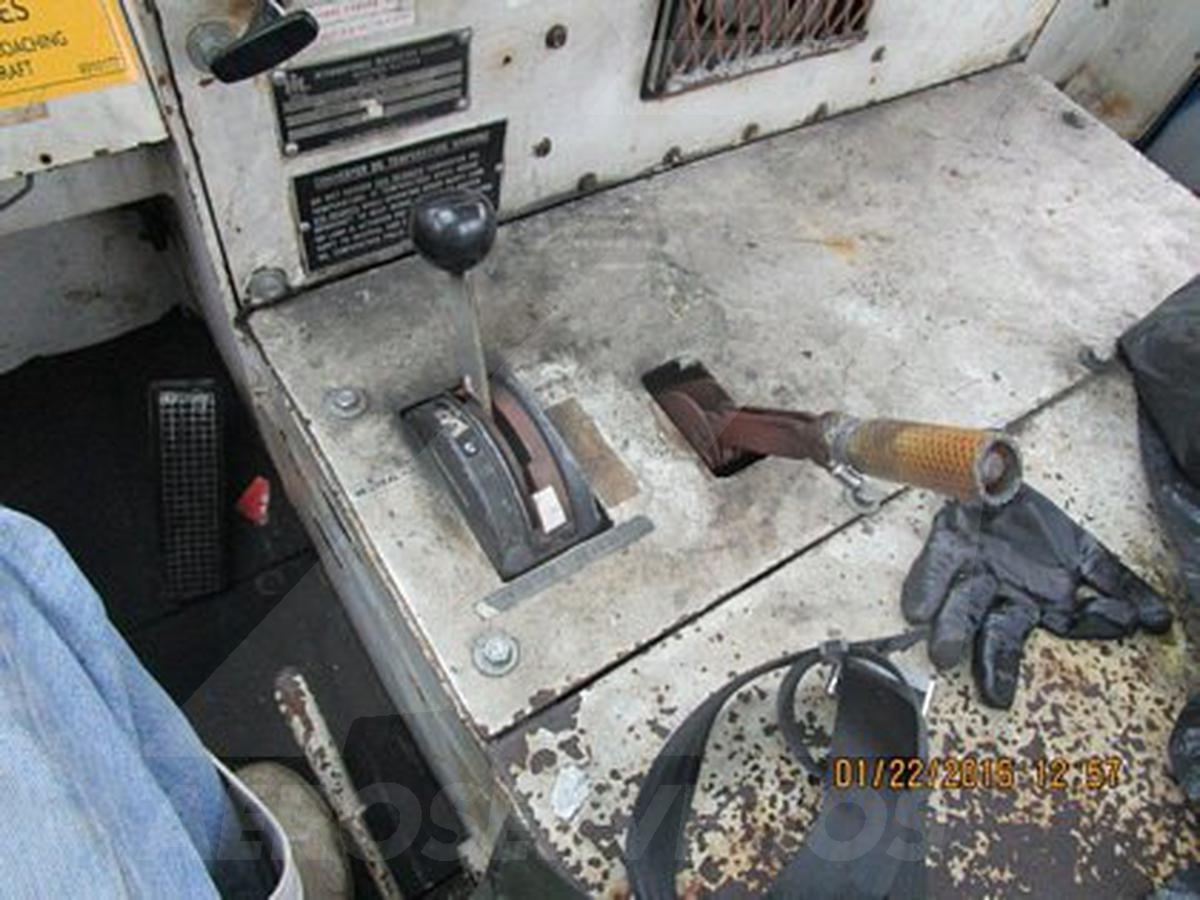 Push Back Tractor Hough-Paymover T-225