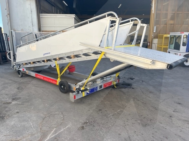 Passenger Stair Towable Standard GSE STD-95-145 2025