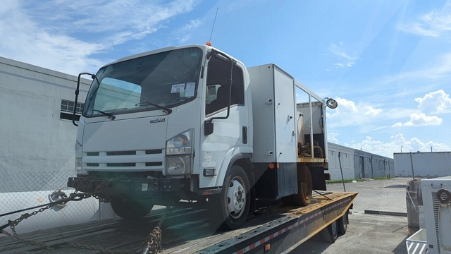 Truck Chassis Isuzu NPR-XD Gas
