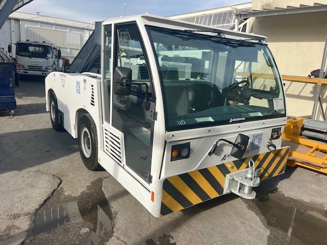 Push Back Tractor TLD TMX-150-9 Tier 4F