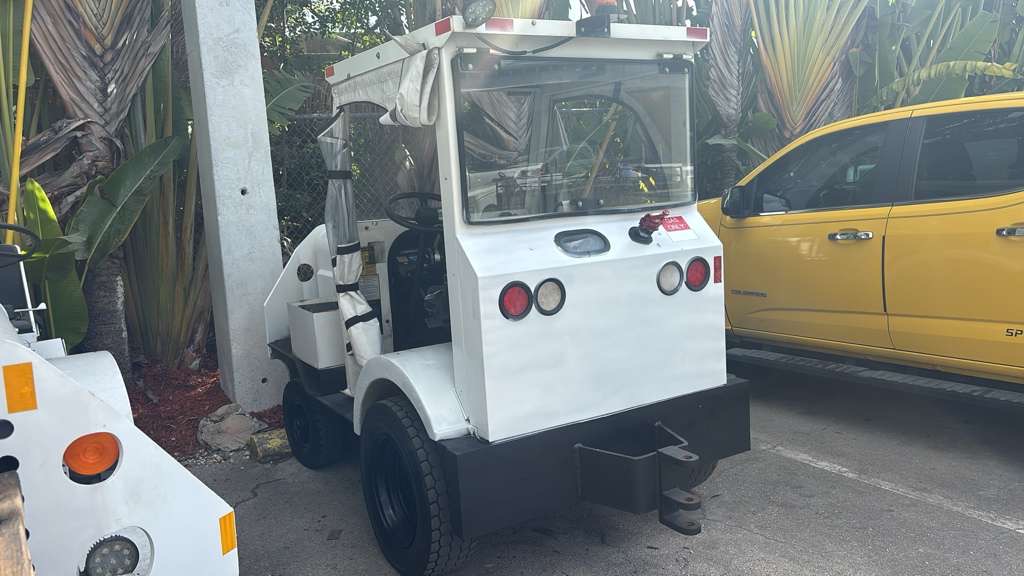 Baggage Tractor Tug MA50-28