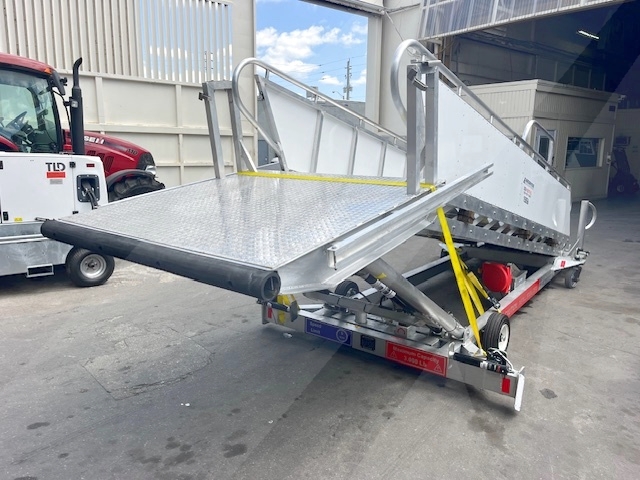 Passenger Stair Towable Standard GSE STD-95-145 2025