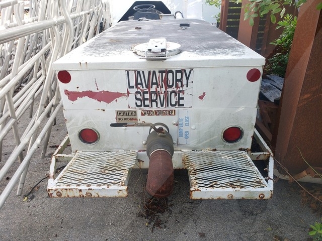 Lavatory Service Cart Par-Kan ELT-300