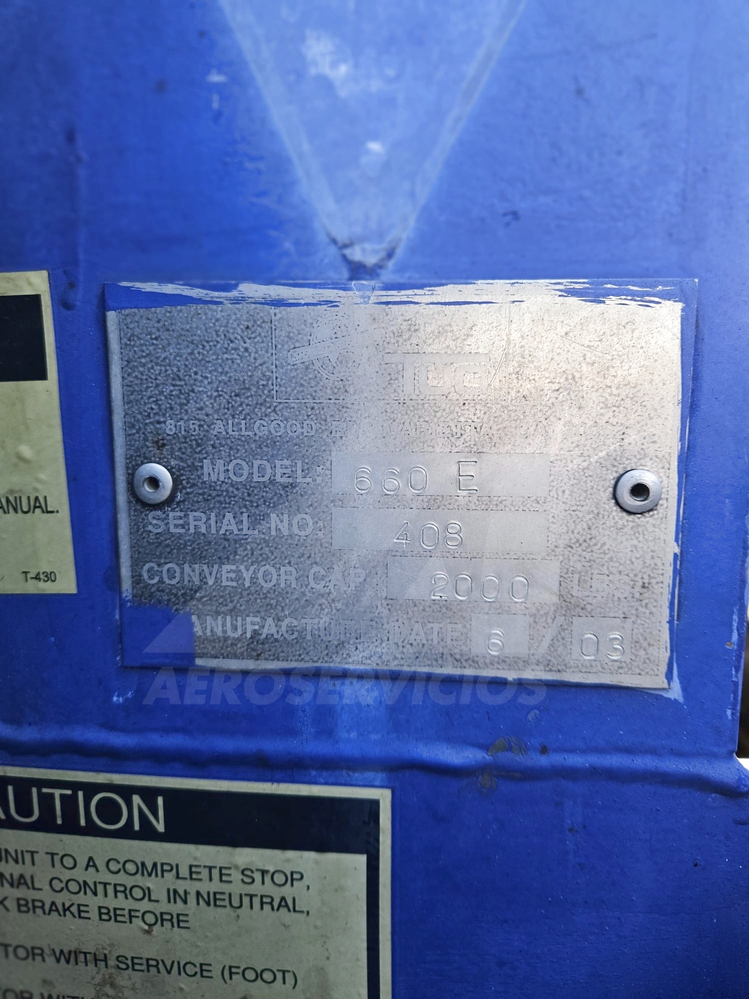 Belt Loader Tug 660E