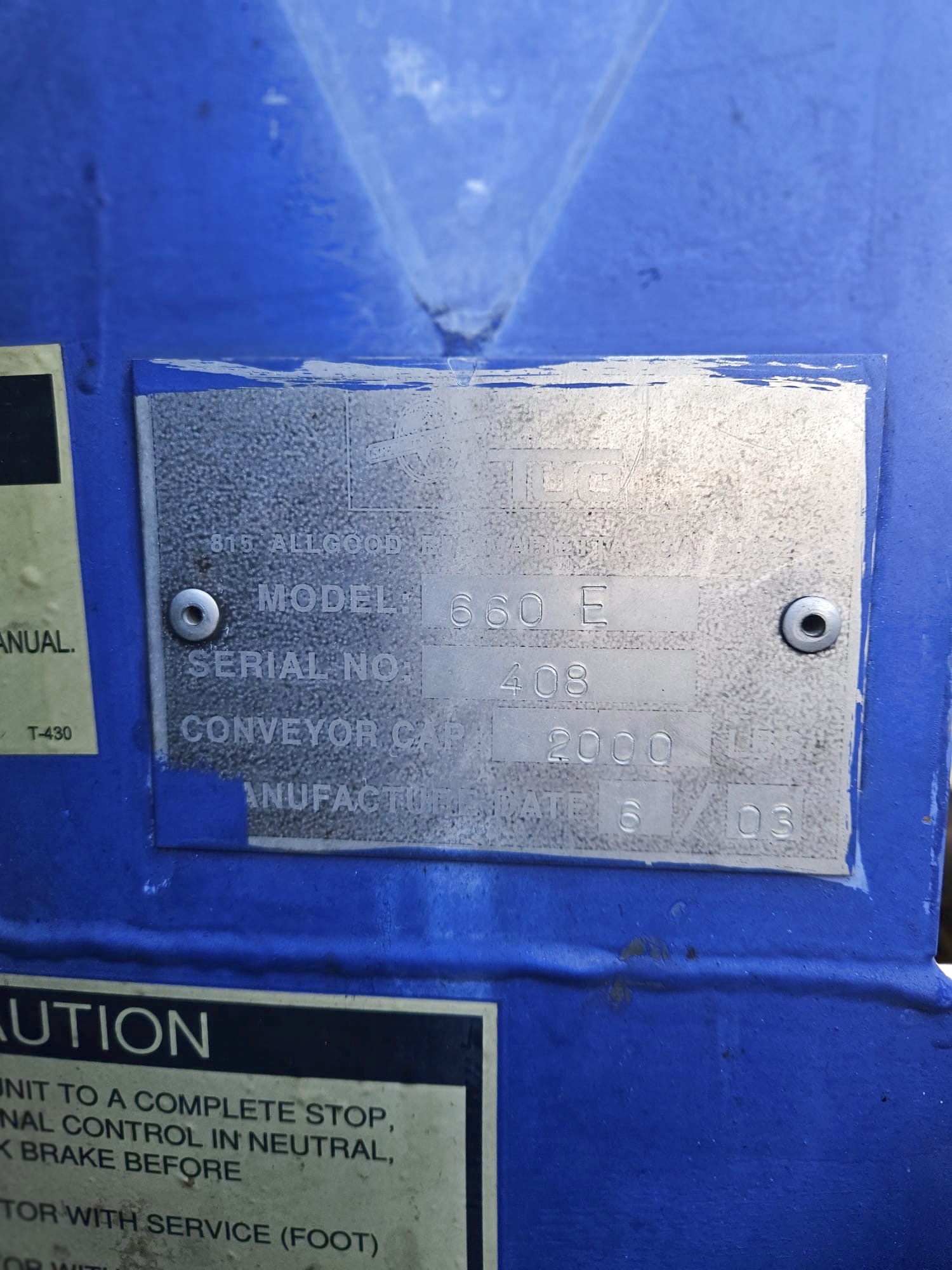 Belt Loader Tug 660E