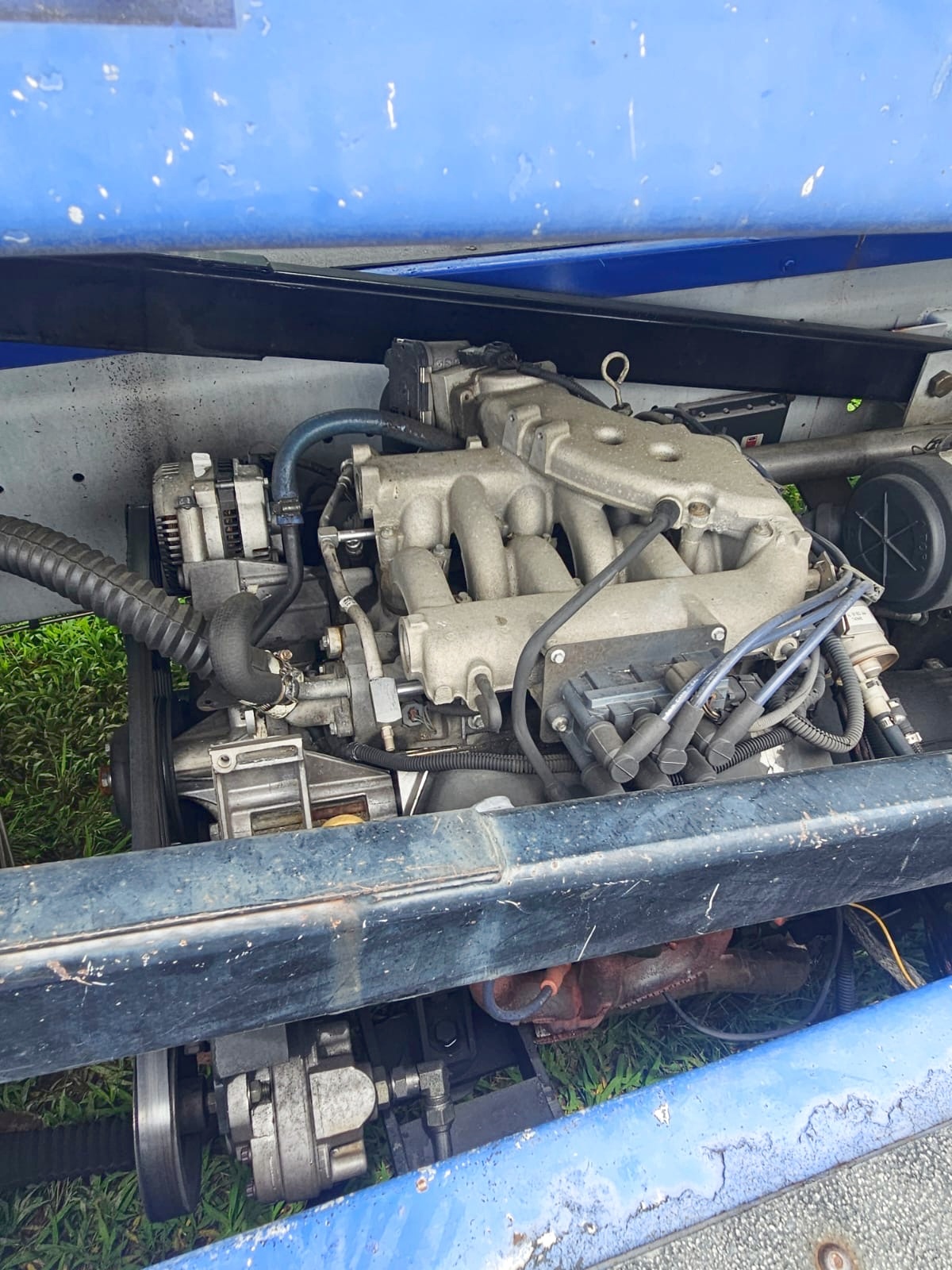 Belt Loader Tug 660